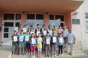 dejca profesorica i glavni tajnik podruznice Smiljko Vranic